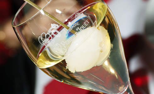 Bild der Woche (KW50/2014): Aperitif mit Litschi